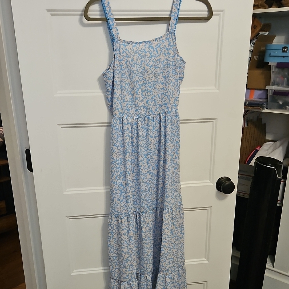 Sienna Sky Blue and White Floral Maxi Dress